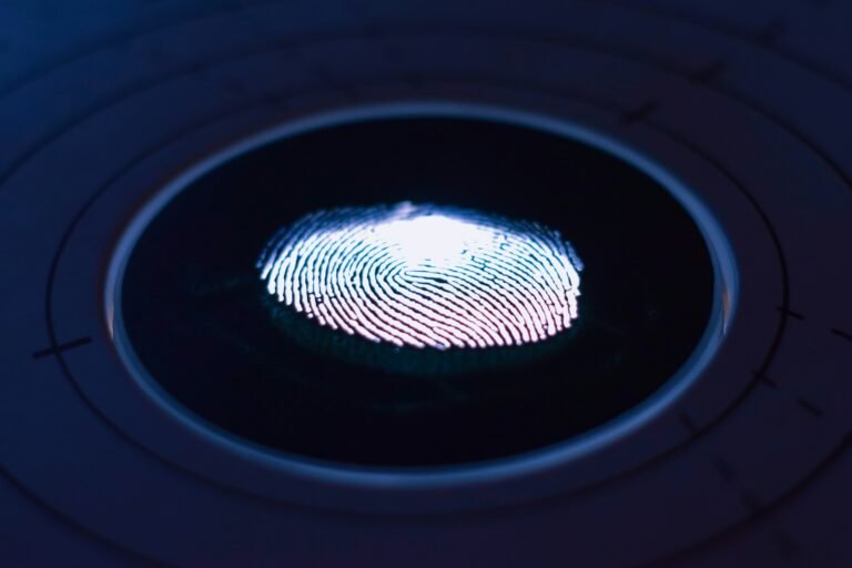 Impressao digital iluminada em leitor biometrico